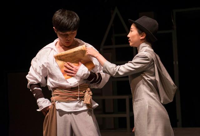 宇宙夫妇，我们只管爱，不论其他！