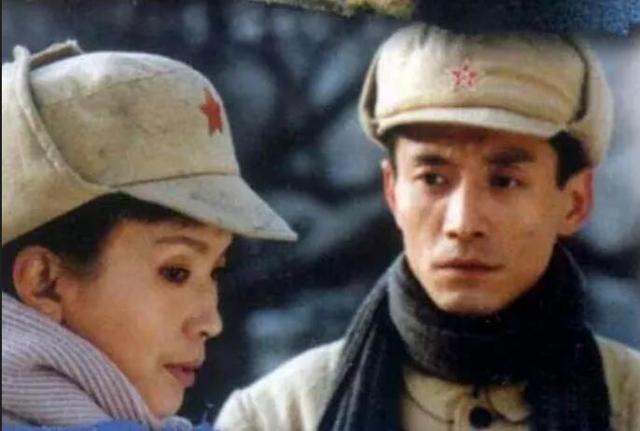 《光荣与梦想》主演田小洁：离过婚，再婚妻子是江珊？