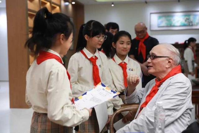 崇文馆开馆!艺术大师齐聚杭州这所学校,助力孩子们成就艺术之梦