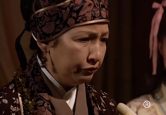 8版金花婆婆变脸黛绮丝，有人颜值惊艳，有人惨不忍睹