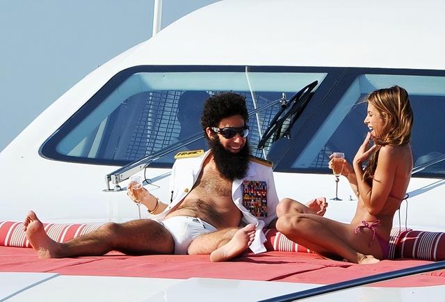 一晚赚上万,戛纳电影节钱色交易,成欧洲“高级陪客”赚钱天堂