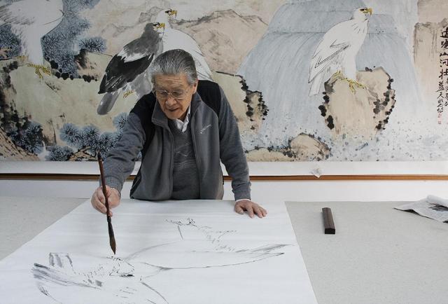 蓝天野：前半生是地下尖兵，后半生是戏剧演员，94岁获七一勋章