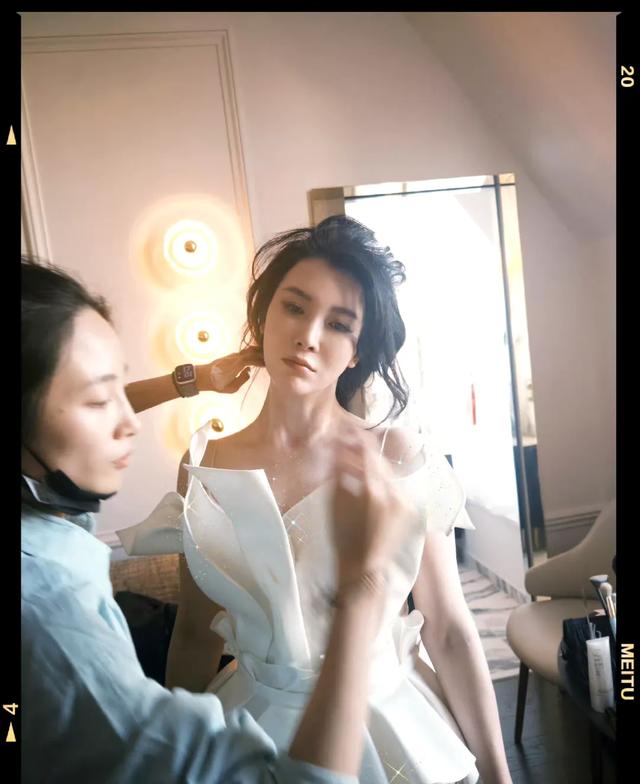 张国民：娶圈外妻子，婚后生一女，女儿也是演员