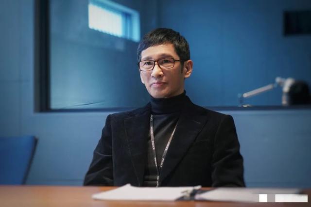 《阳光之下》7.2分大结局，他俩没攻上顶流太可惜