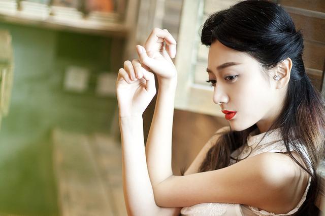 潘之琳：现在的我会更加追求内心的东西，想收着演，往内心走