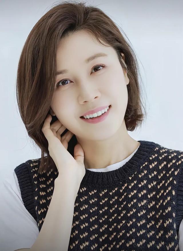 十位韩国70后女星，个个美的不可方物，有没有你心动的女神？