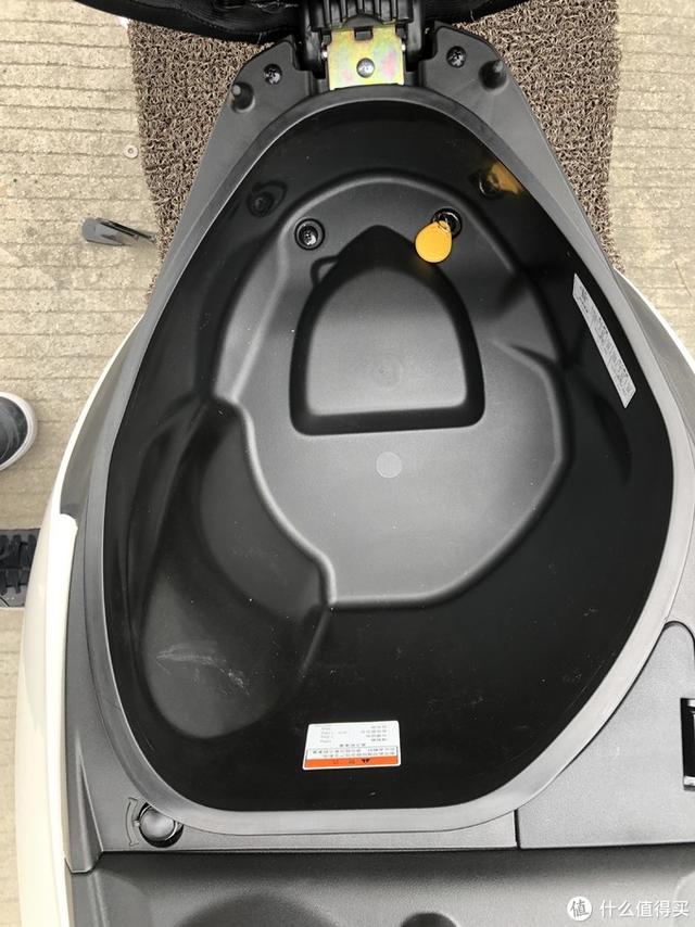 对比之后，终于提了铃木uu125，开箱记录