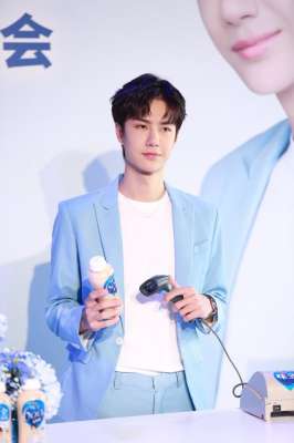 中国boy生日(王一博又长大一岁，祝这位潮酷boy生日快乐)