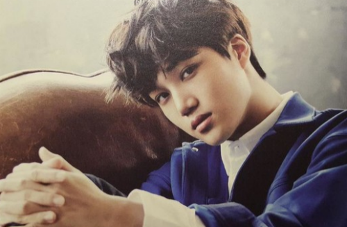 Krystal郑秀晶KAI恋情曝光 Kai金钟仁资料背景私照曝光