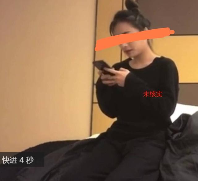 挖呀挖黄老师被造黄谣下海，大尺度聊天记录曝光，账号停更后离职