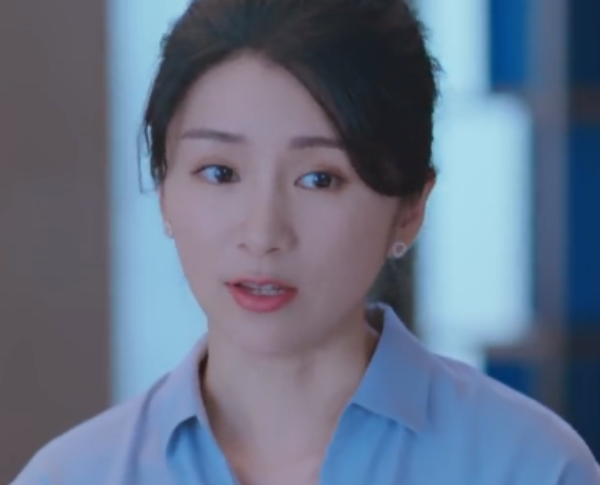 《暖阳之下》三位女主，高露大气，陈紫函霸气，另一个则充满灵气