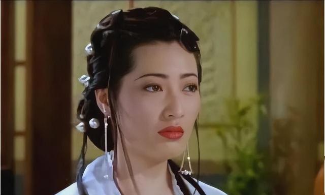 “亚洲第一美胸”：一辈子就两部三级片，有一部还是《金瓶梅》