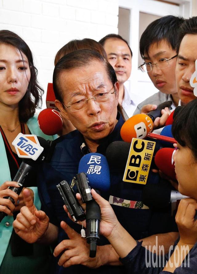 被日本打脸后还在硬拗“贺电”为真，台媒讽谢长廷：不甘寂寞、自娱“外交”