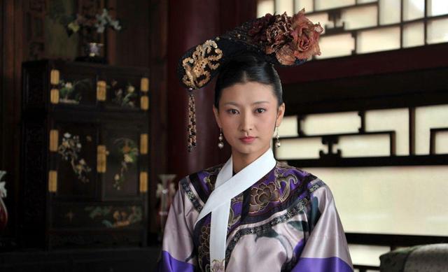 温实初当真爱眉庄？你看原著中眉庄血崩而死时，他第一反应是啥？