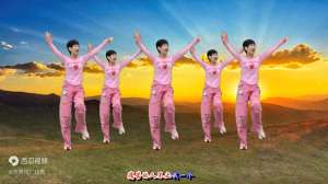 广场舞红尘情歌(怀旧情歌广场舞《红尘情歌》男女对唱，歌醉舞美)