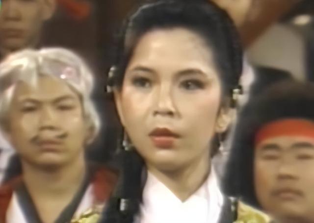 8版金花婆婆变脸黛绮丝，有人颜值惊艳，有人惨不忍睹