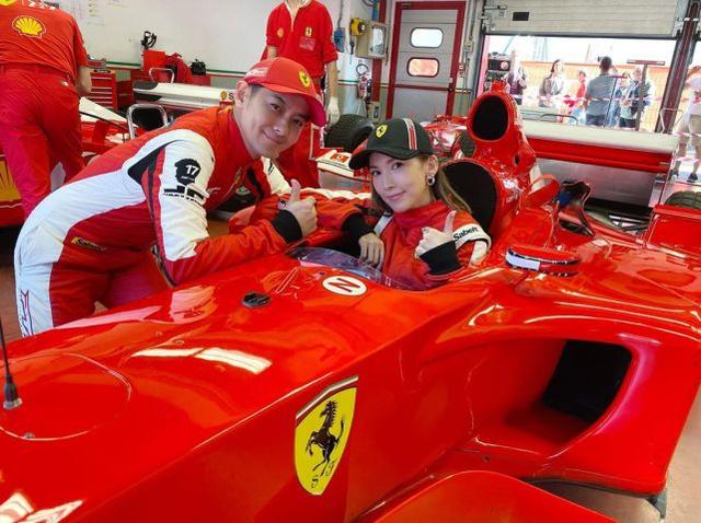 陈若仪为林志颖庆生，Kimi身高直逼老爸，46岁林志颖还似小鲜肉