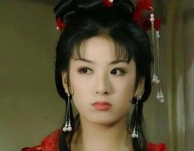 她长得漂亮演技好,却被2任前夫“毁了一生”,今42岁无戏可拍