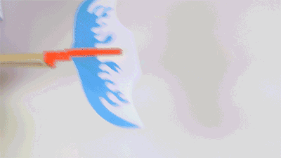 用皮筋做个飞机就能飞几百米啊