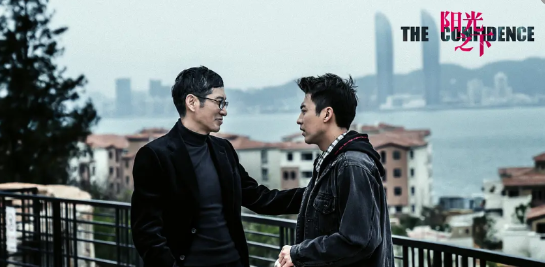 《阳光之下》7.2分大结局，他俩没攻上顶流太可惜