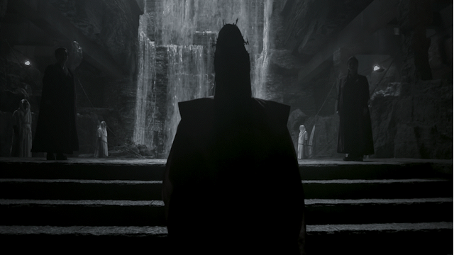 金庸经典《笑傲江湖》抢鲜春节档，张雨绮版东方不败又飒又美