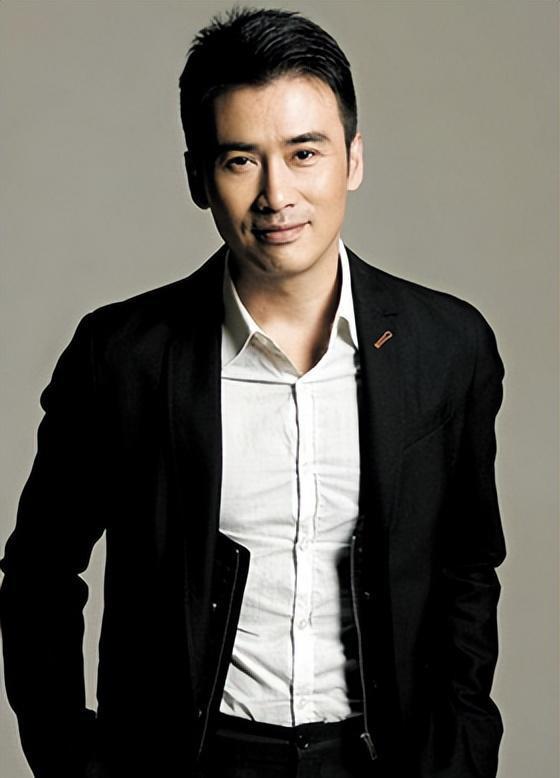 柳云龙妻子承认已离婚,公开婚变内情惹唏嘘,公司已转到杨健名下