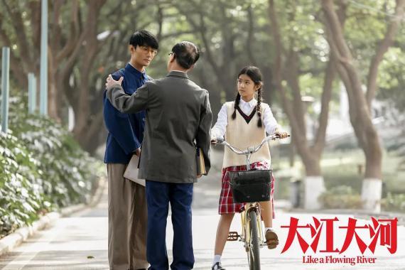 大江大河获年度评分第1，盘点正午阳光10部精品，均分达8.6