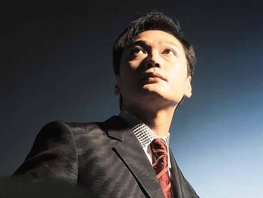 陶大宇近照憔悴，在TVB红了近20年，如今丢了事业与人气