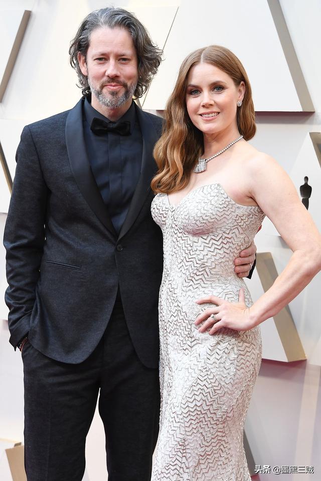 迷之操作?金发碧眼不吃香,超人和蜘蛛侠女友染发改命