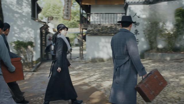 《孤舟》首播四集暴露两个内奸，张颂文又拿到王炸了