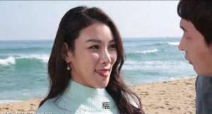 《出轨的女人》(《出轨的女人2》：探寻欲望深渊中的伦理抉择)