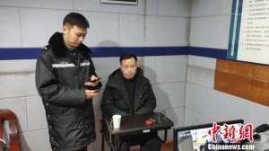 可以看黄片的视频(一男子在火锅店投屏播放淫秽视频被警方刑拘)