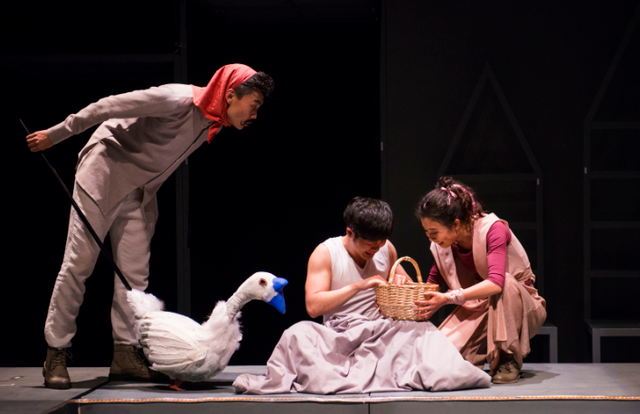 宇宙夫妇，我们只管爱，不论其他！