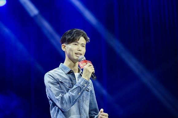 追逐梦想的“巅峰之夜” 高章维领衔5位选手入围《中国好声音》全国海选