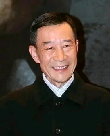 原来李雪健的儿子竟是我们熟知的他