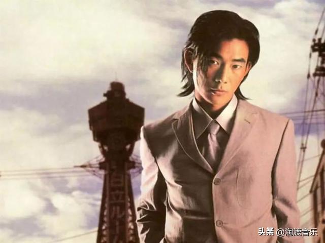 红透半边天的“少年歌侠”,年过半百参加选秀,还是没人拦得下