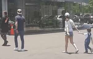 霍小茹(5岁霍小茹近况，暴风抽高似花仙子，人小鬼大学霍建华给妈妈敬酒)