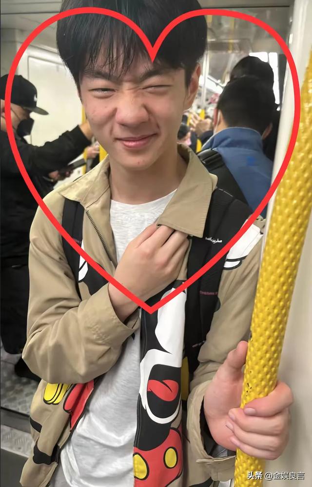 《爸爸去哪儿2》萌娃再合体，青春蜕变惊艳所有人