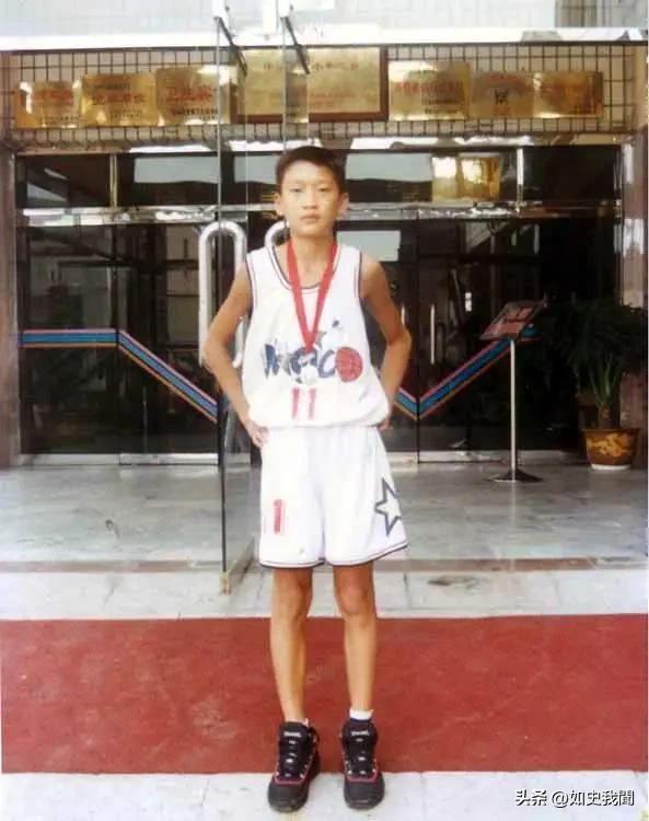 与名模离婚净身出户4年后，39岁的前男篮国手孙悦，今已判若两人