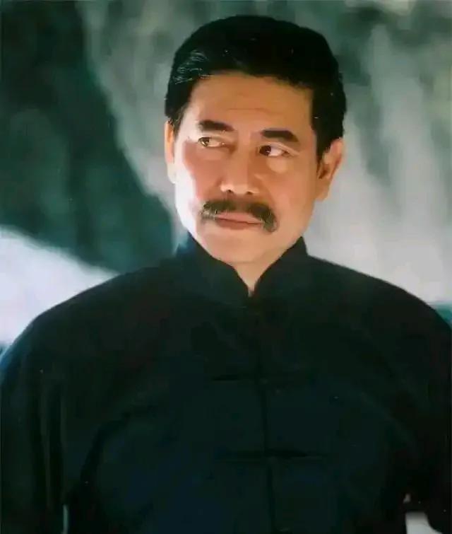 张国民：娶圈外妻子，婚后生一女，女儿也是演员