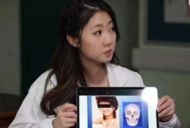 破了香港影史记录的电影:被删的床戏,别有深意