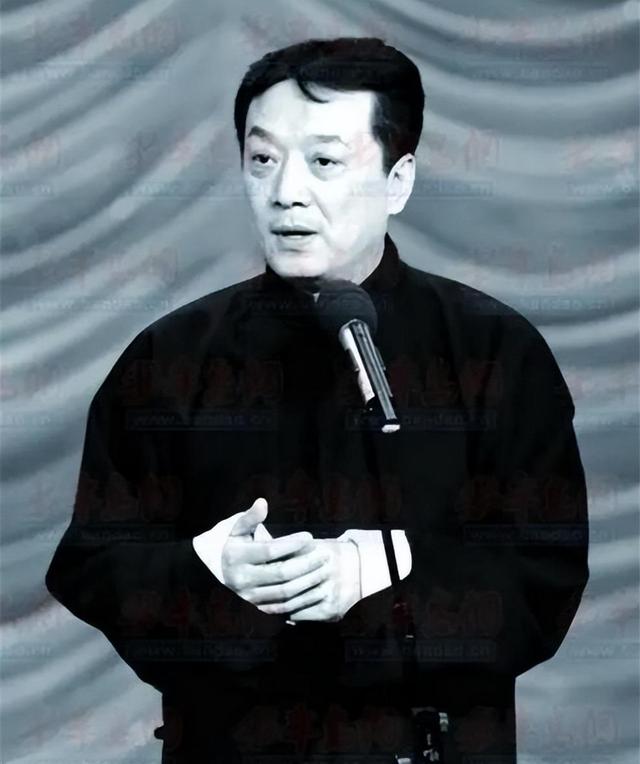 相声演员王平51岁去世,留下妻女悲痛欲绝,逝世原因让人泪目