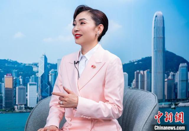 港澳会客厅|邝美云:情系国家,我们一起爱护他