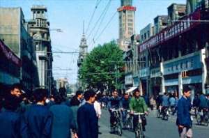 91伦理片(1991年上海一场包工头包养发廊女引发的荒唐伦理悲剧)