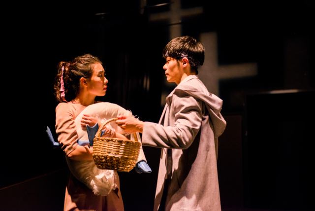 宇宙夫妇，我们只管爱，不论其他！