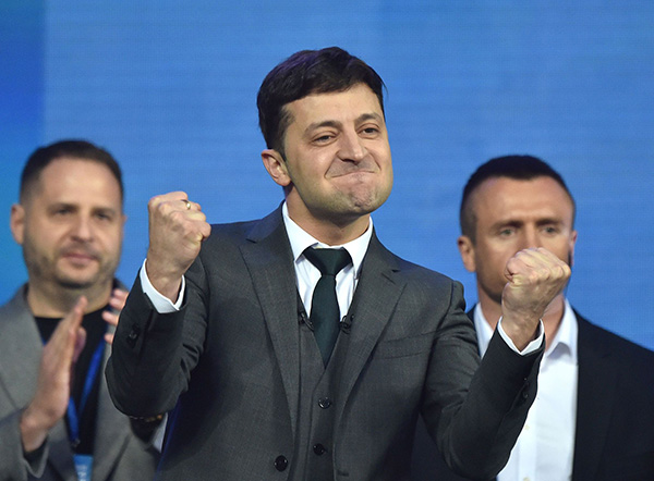 乌克兰给俄防长发“传票”：2天内必须到，俄：绍伊古开坦克去