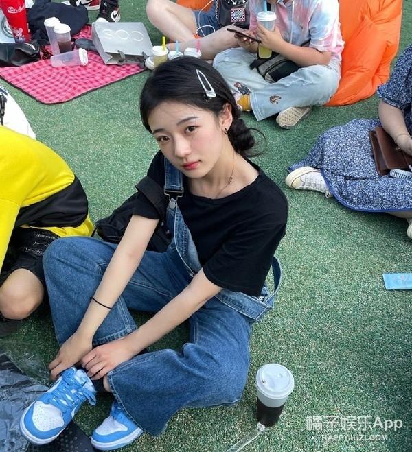 内娱学历内卷了？回顾历届明星高考成绩，张新成关晓彤被称真学霸