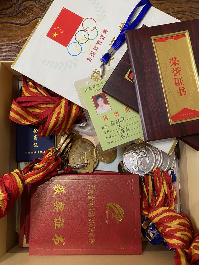 一场事先张扬的谋杀：男子入室杀“情敌”，三任女友曾遭威胁