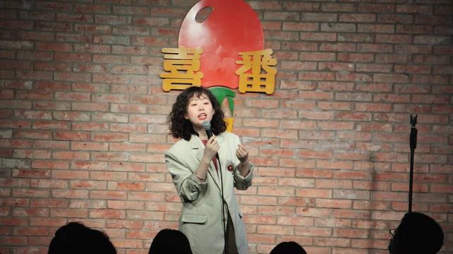 停演43天,剧场亏损35万,线下脱口秀还能迎来观众吗?