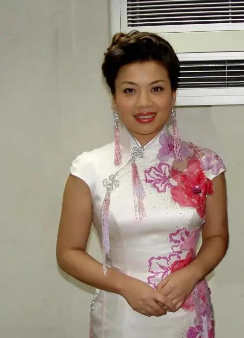 张也的美是大气的美,高贵典雅的美!(附21张高清写真图)